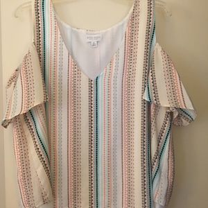 Bisou Bisou Cold Shoulder V-Neck Blouse Size XL